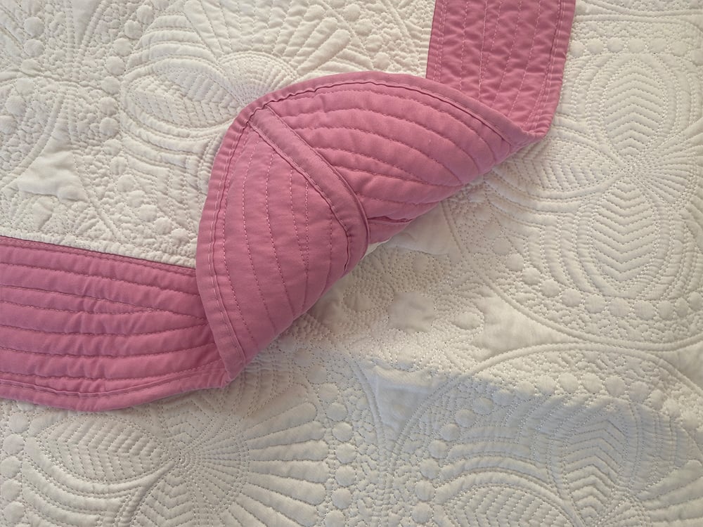 Heirloom Quilts 36x46 Solid Trim