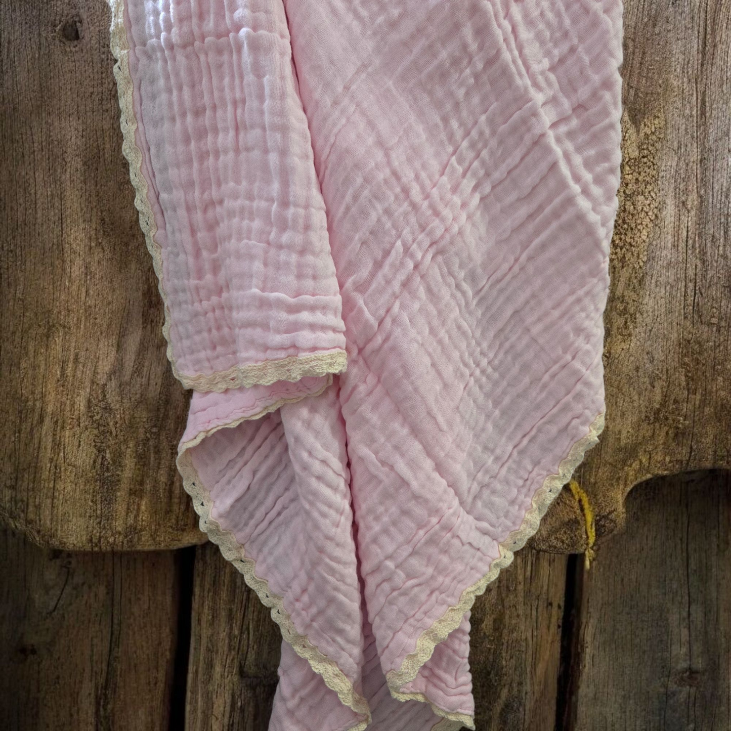 Cotton blankets with Lace Trim