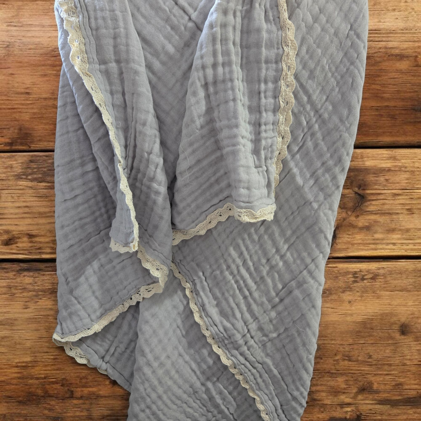 Cotton blankets with Lace Trim