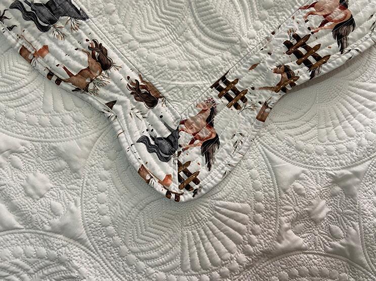 Heirloom Quilts 36x46 Solid Colors