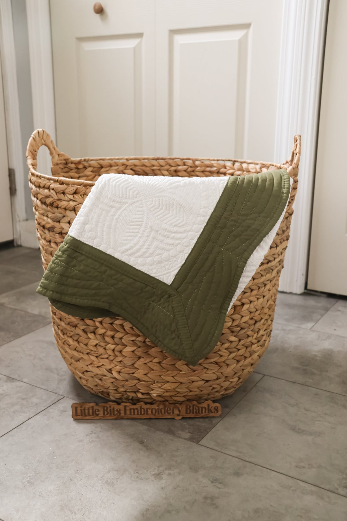 Heirloom Quilts 50x60