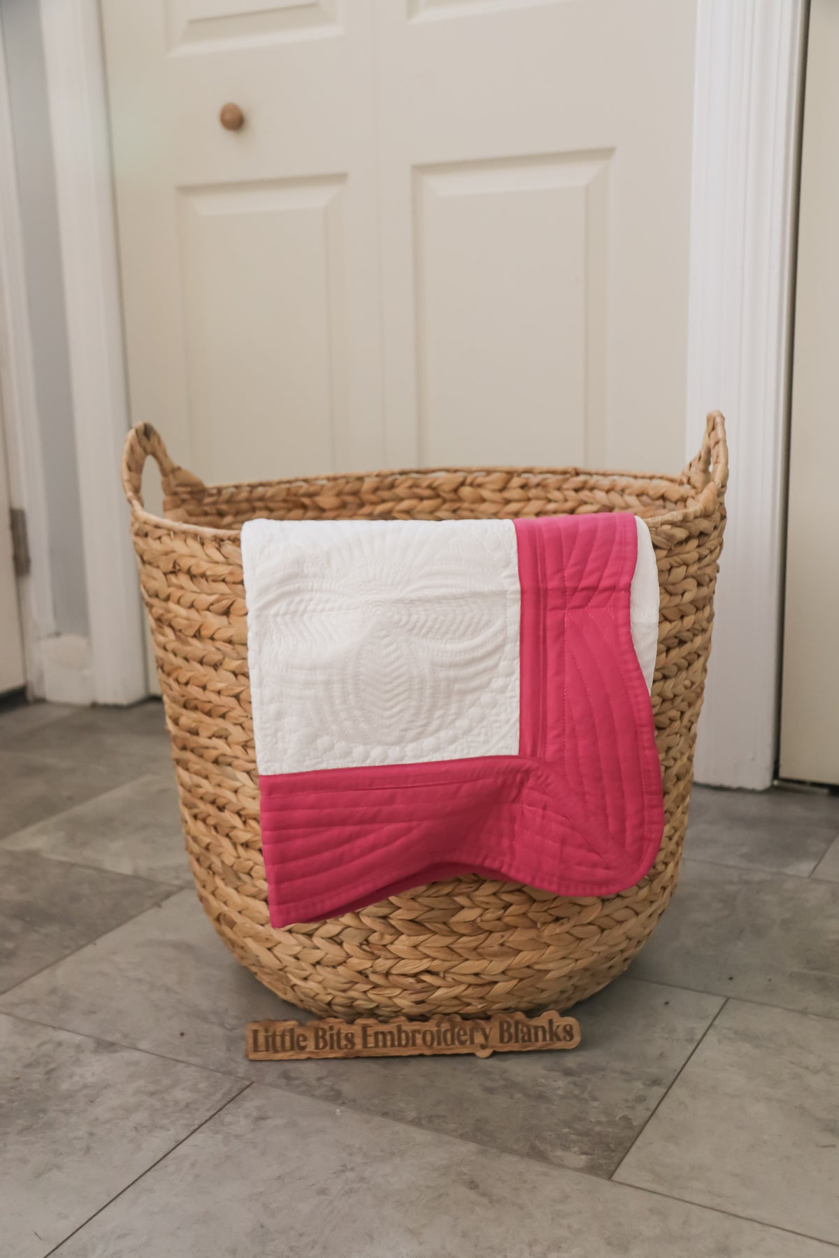 Heirloom Quilts 36x46 Solid Trim