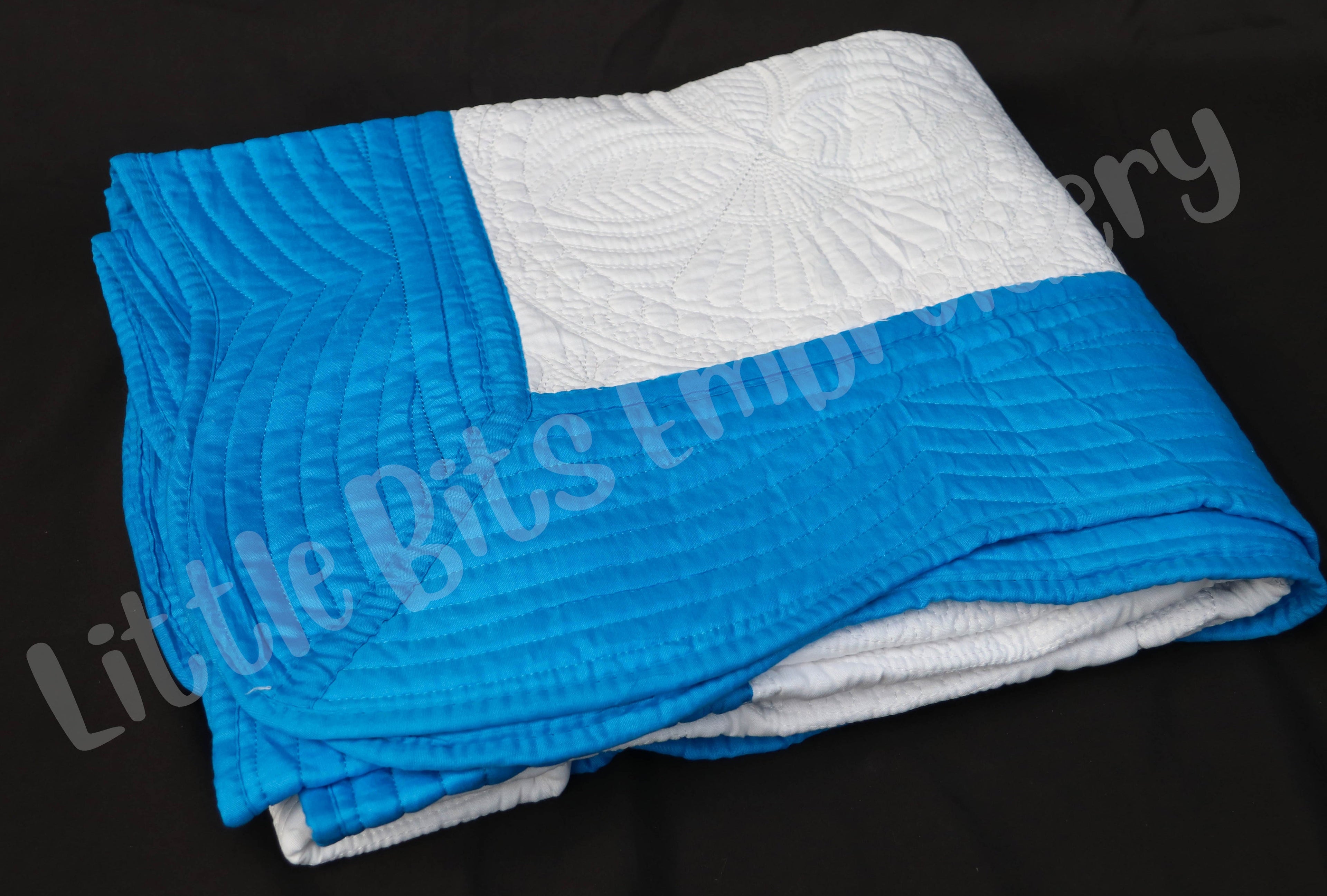 Heirloom Quilts 36x46 Solid Colors