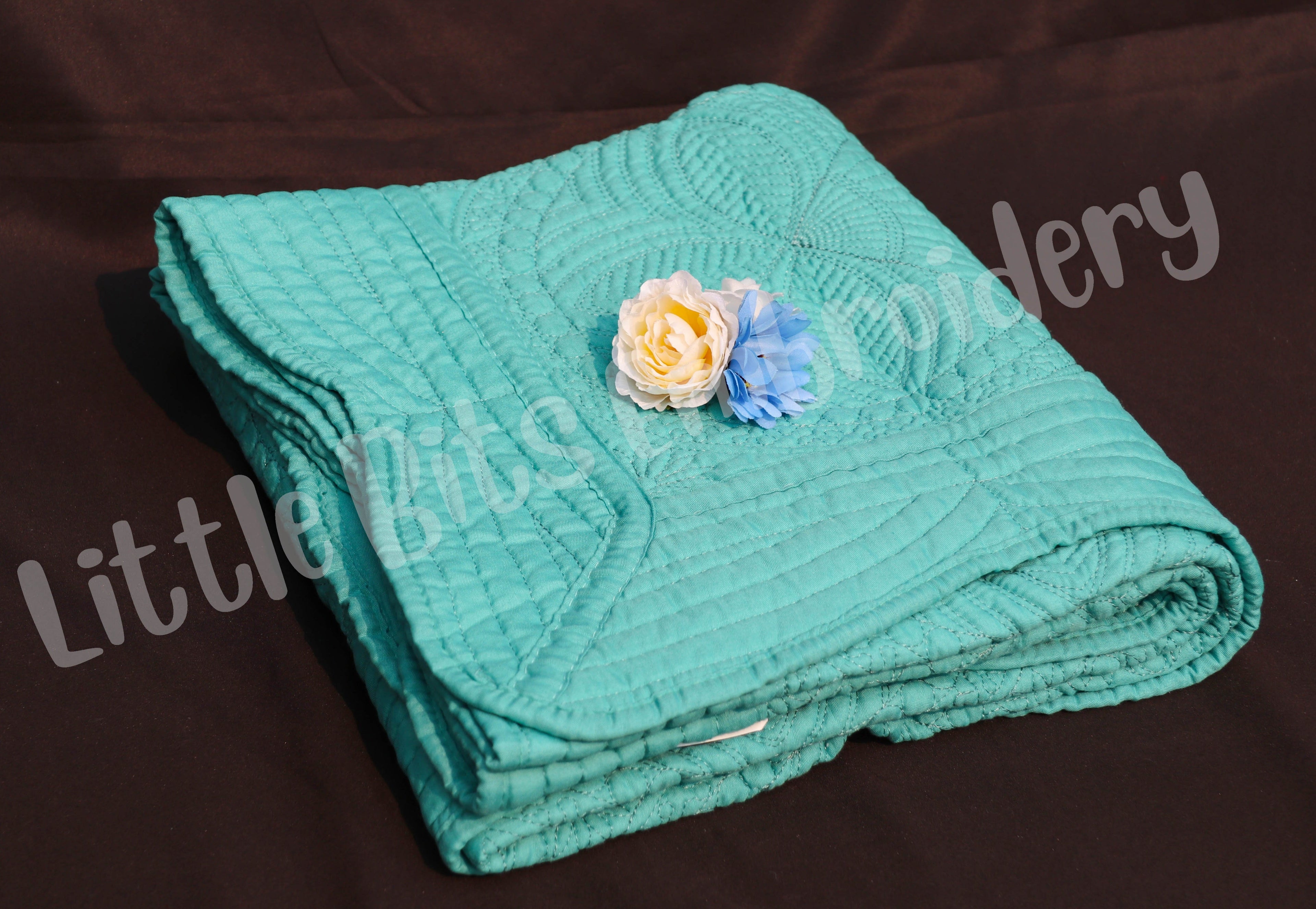 Heirloom Quilts 36x46 Solid Colors