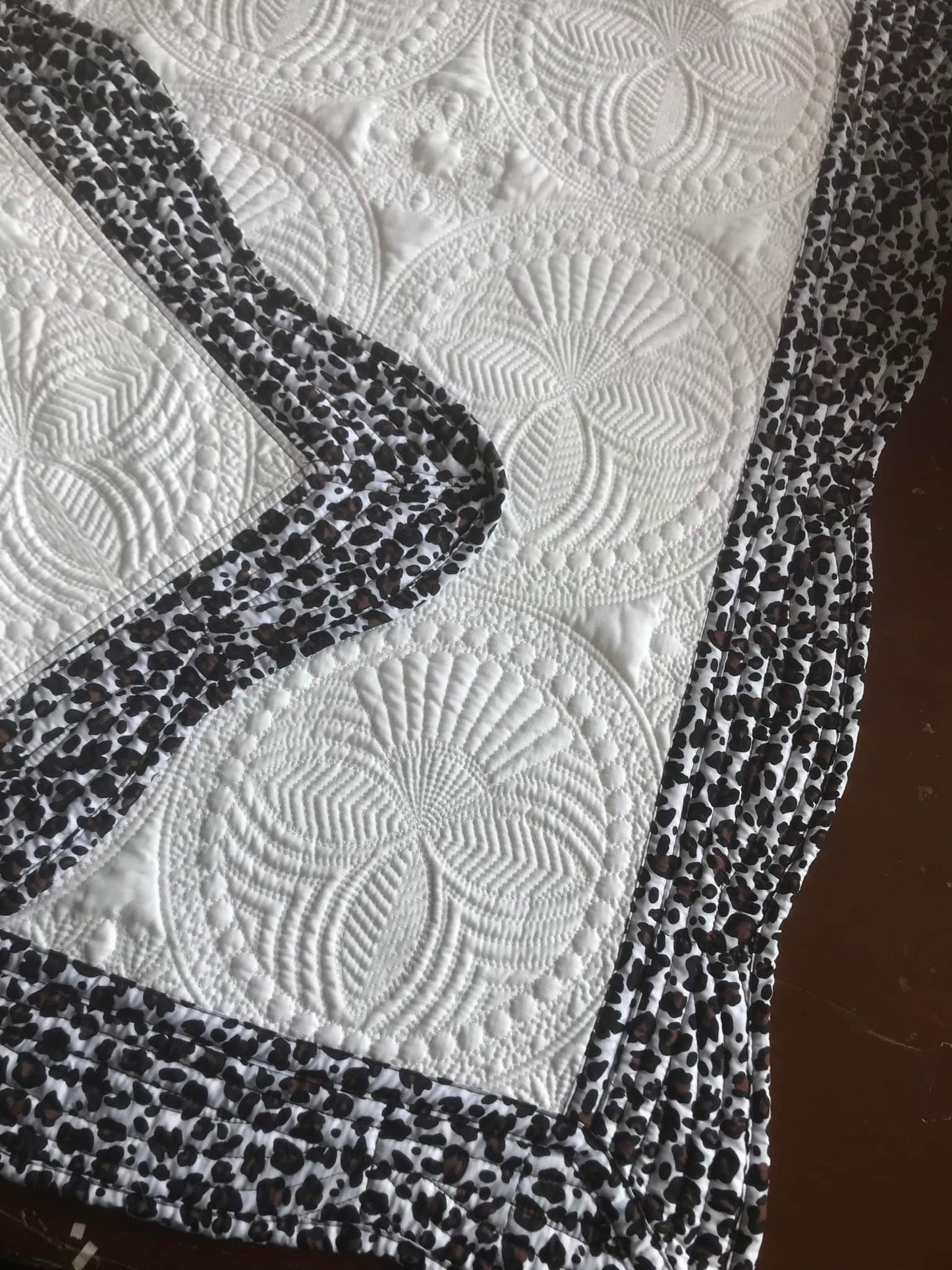 Heirloom Quilts 50x60