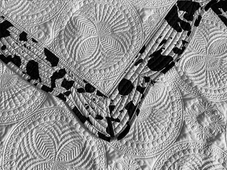 Heirloom Quilts 50x60